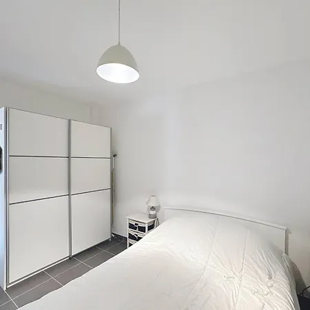 Moderne Avec Grande Terrasse Au Coeur De 아파트 *